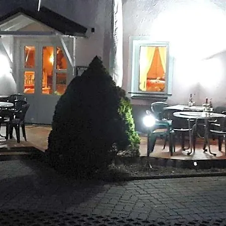 Nadia Hotel 3*