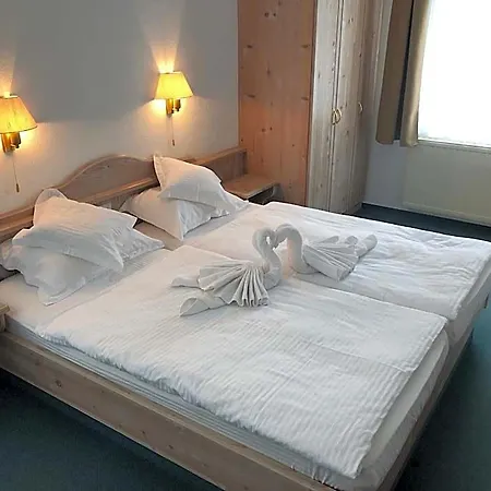 Hotel Nadia